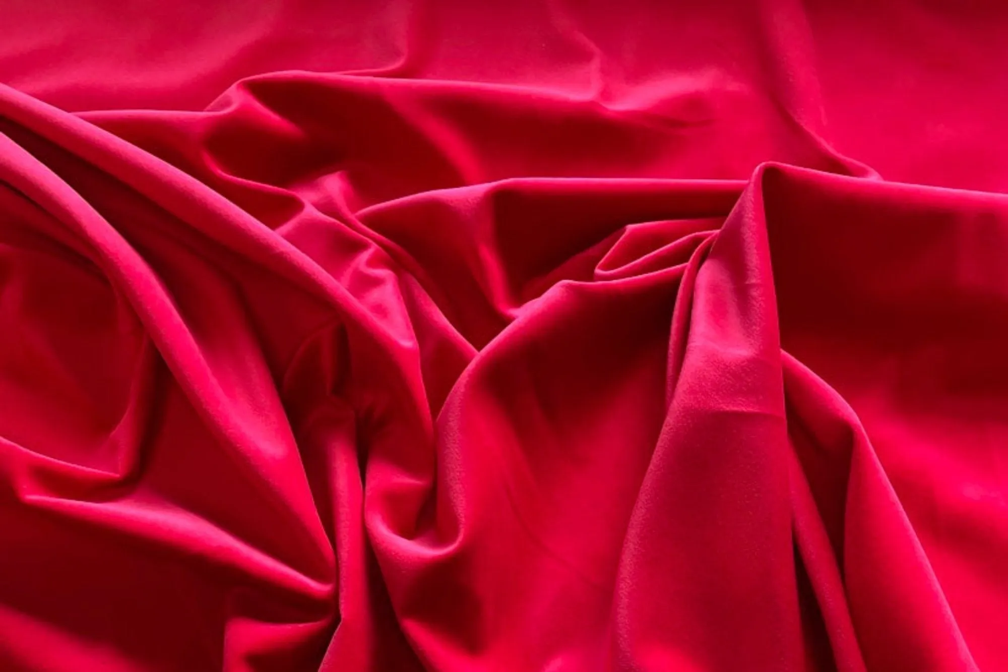 142cm wide SCARLETT Cotton Dressmaking Velveteen - Light Weight - 230  gsm - 142 cms