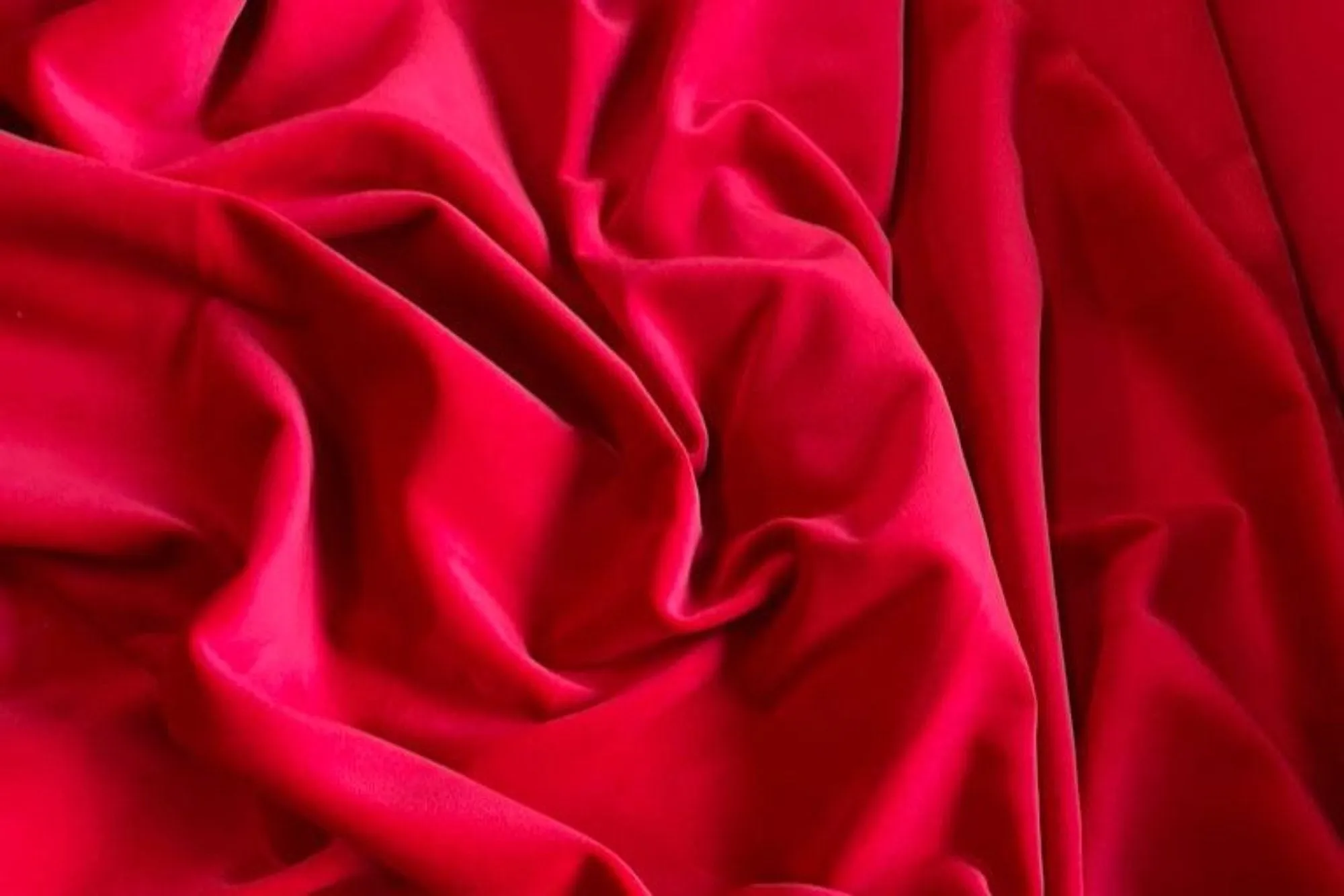 142cm wide SCARLETT Cotton Dressmaking Velveteen - Light Weight - 230  gsm - 142 cms