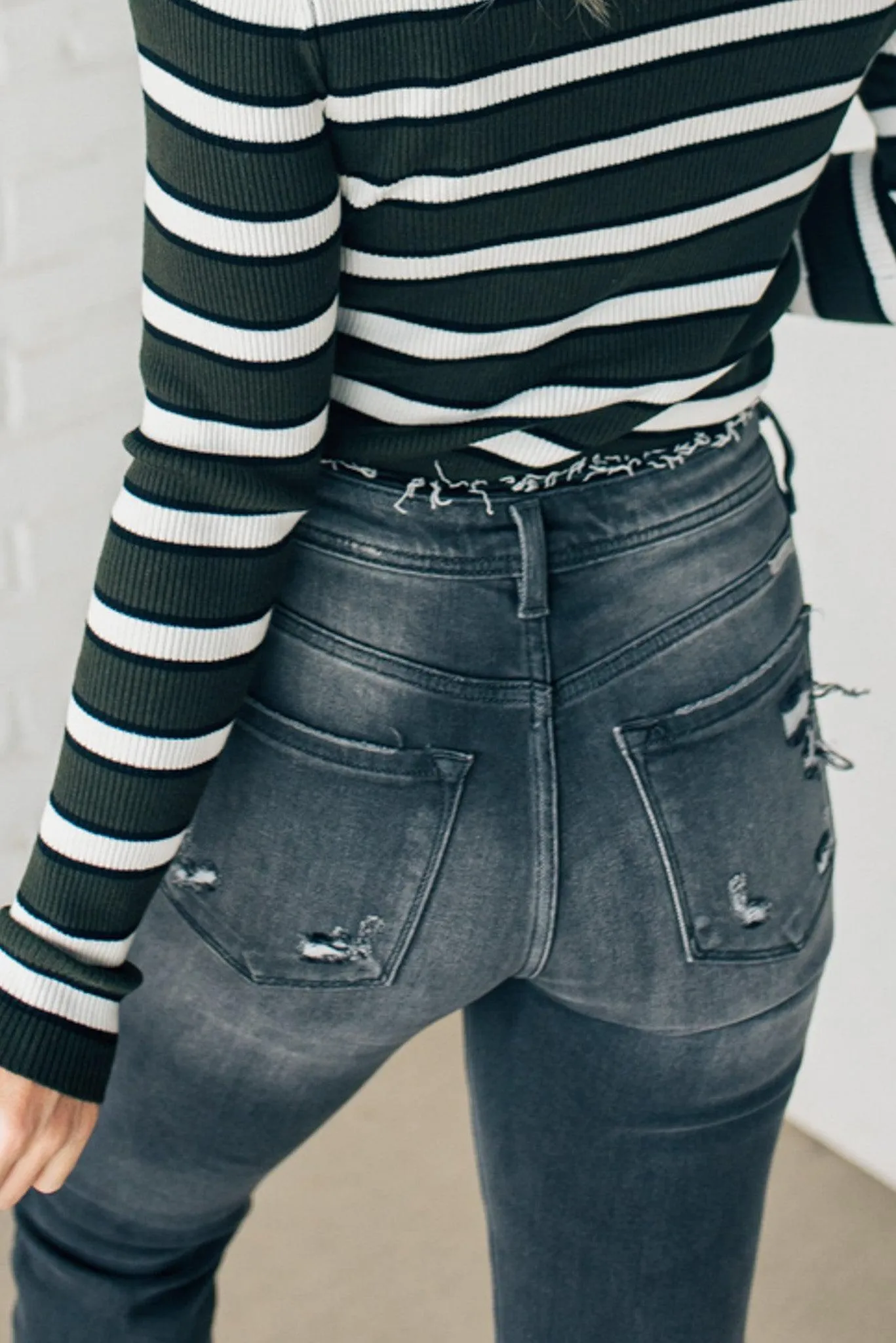 Daphne Distressed Mom Jeans