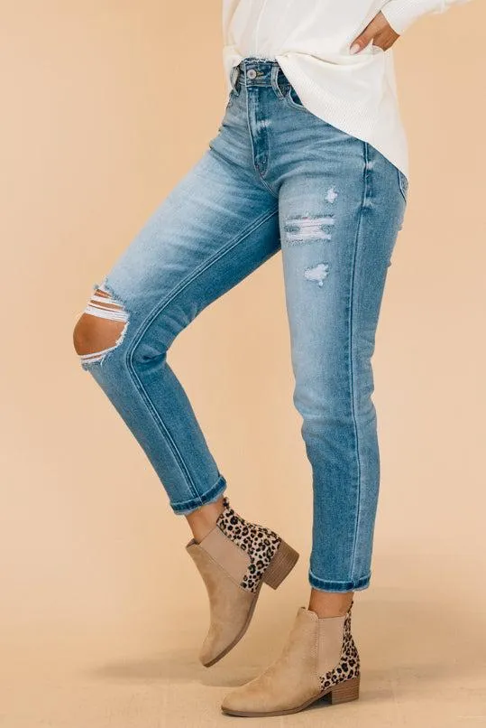 Daphne Distressed Mom Jeans