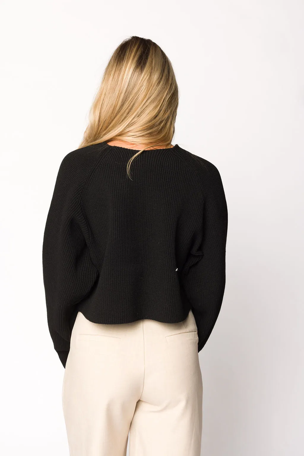 Mira V-Neck Ribbed Knit Cardigan in Black
