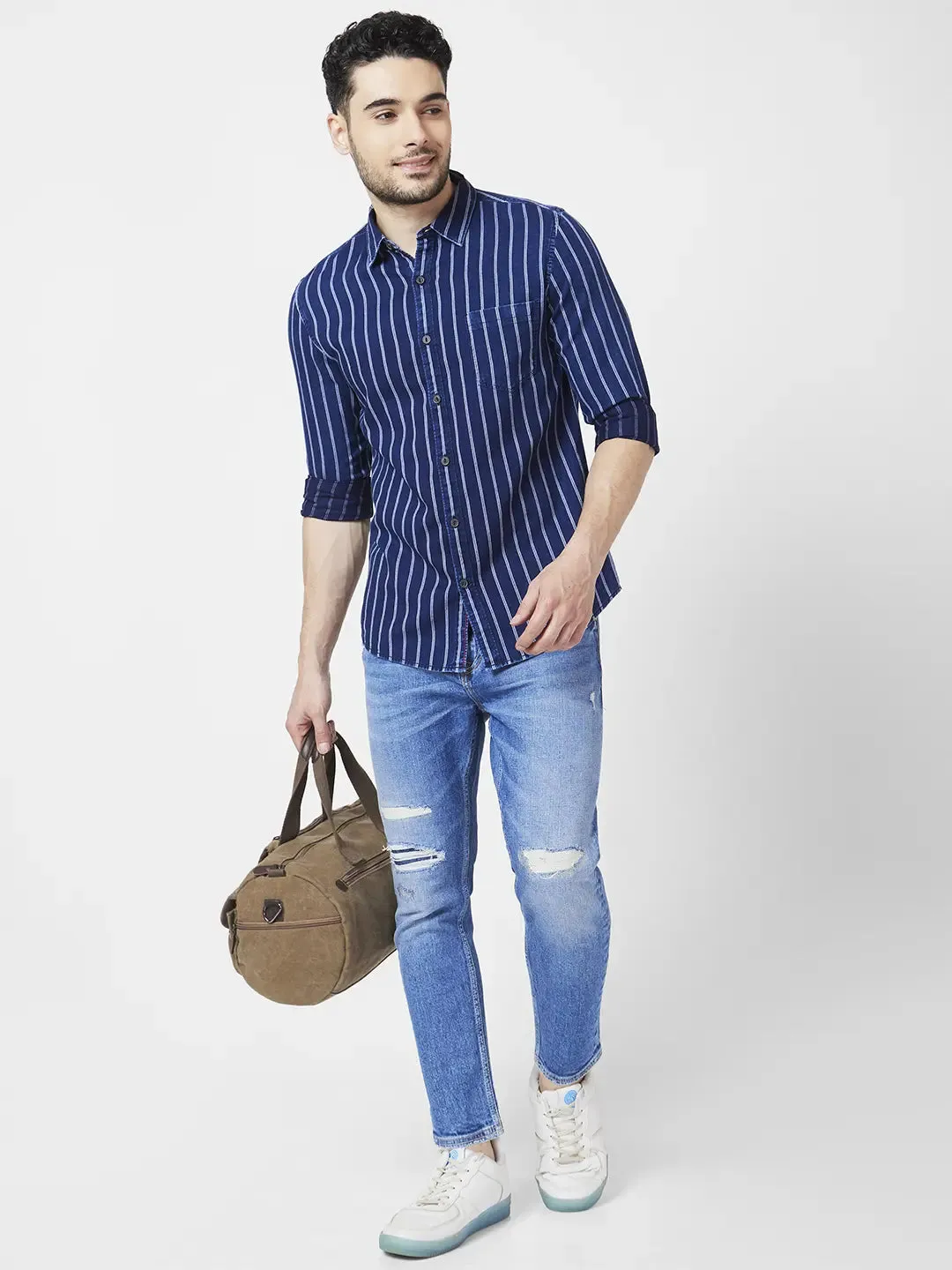Spykar Men Mid Blue Cotton Slim Fit Tapered Length Mild Distressed Mid Rise Jeans (Kano)